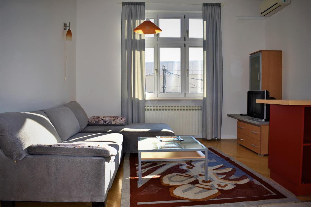 Apartment Mejtas With Free Parking Szarajevó Kültér fotó